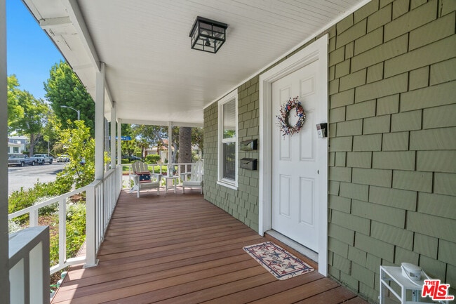 property at 1848 19th St