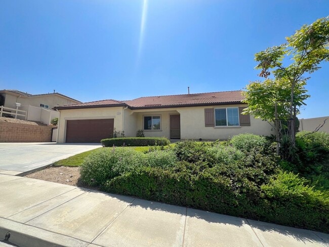 property at 1535 Sandy Hill Dr