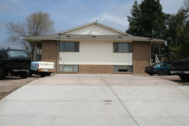 12-18 Cantril St in Castle Rock, CO - Building Photo - Building Photo