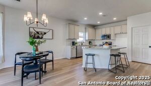 319 Perch Mdw in San Antonio, TX - Building Photo - Building Photo