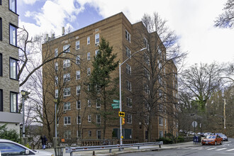 The Bradley in Bronx, NY - Building Photo - Building Photo