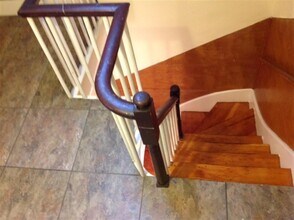 28 Dover St, Unit 1 in Cambridge, MA - Building Photo - Building Photo