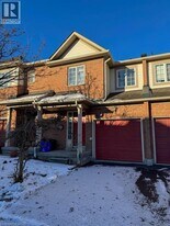 710 Spring Gardens Rd in Burlington, ON - Building Photo