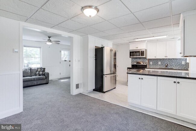 property at 24 Admiral Blvd