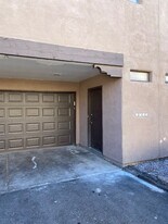 1915 Mohawk Rd in Pueblo, CO - Building Photo