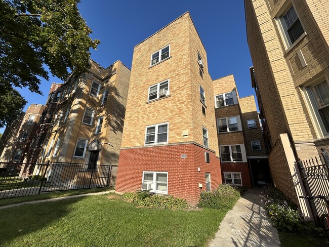 property at 6535 N Mozart St