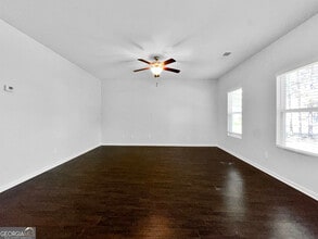 241 Daisy Cir in Mcdonough, GA - Building Photo - Building Photo