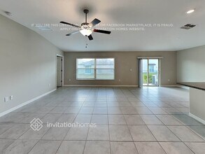 1549 Blue Rose Dr in Ruskin, FL - Building Photo - Building Photo