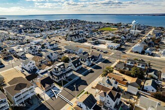 35 12th Ave in Seaside Park, NJ - Building Photo - Building Photo