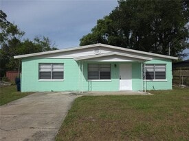 10214 Altman St in Tampa, FL - Building Photo