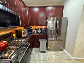 266 Carson Terrace in Huntingdon Valley, PA - Building Photo - Building Photo