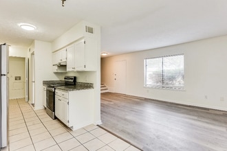 3758 Mulkey Cir SW in Marietta, GA - Building Photo - Building Photo
