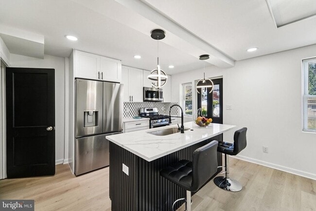 property at 900 Reverdy Rd