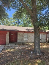 2 Ollerton Ln in Conroe, TX - Building Photo - Building Photo