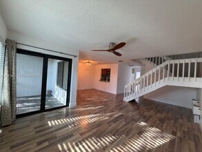 1617 Cypress Pointe Dr in Coral Springs, FL - Building Photo - Building Photo