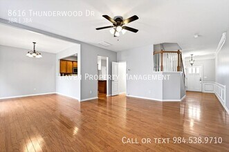 8616 Thunderwood Dr in Raleigh, NC - Building Photo - Building Photo