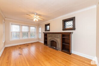 4333 N Campbell Ave, Unit 76-1 in Chicago, IL - Building Photo - Building Photo