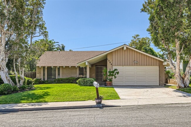 property at 1735 Catalpa Rd