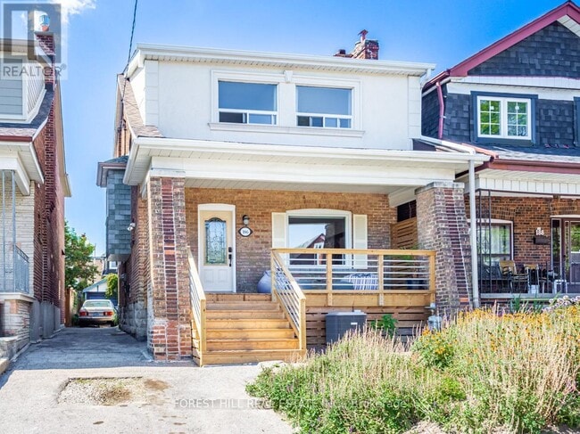 property at 186 Westmount Ave