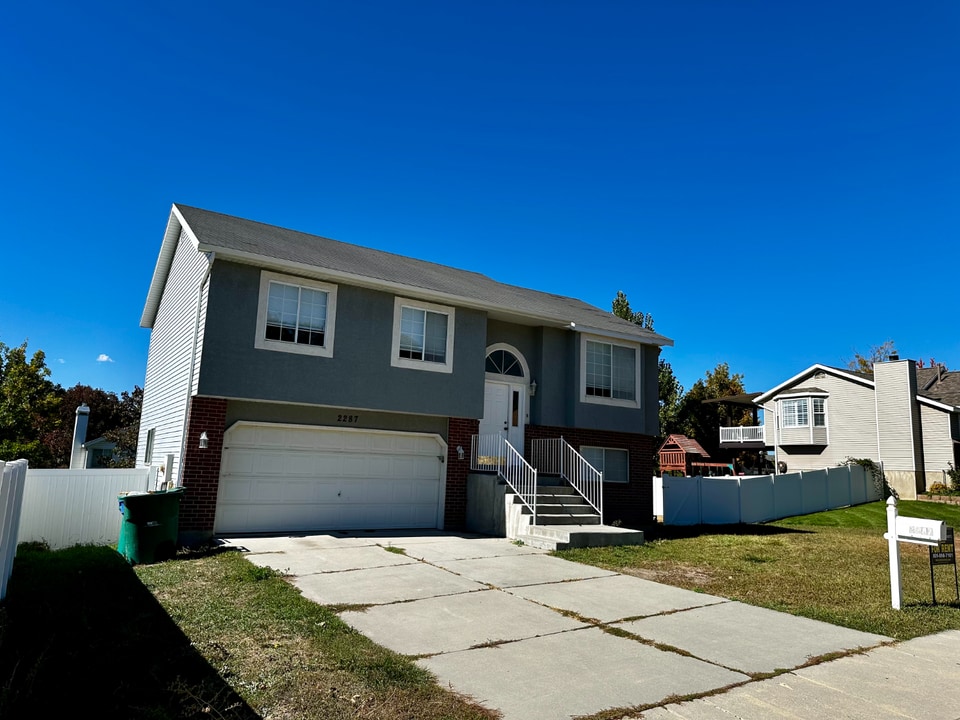 2287 N 750 W St in Lehi, UT - Building Photo