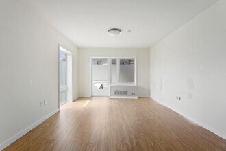 120 N Pearl St in Port Chester, NY - Building Photo - Building Photo