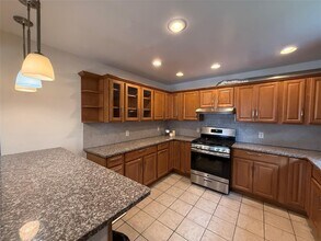 423 Halstead Ave in Mamaroneck, NY - Building Photo - Building Photo
