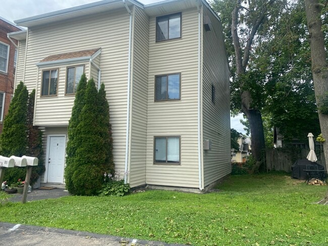 property at 11 Horton St
