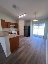 147 Cabana Way in Crestview, FL - Building Photo - Building Photo