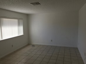 73390 Catalina Way in Palm Desert, CA - Building Photo - Building Photo