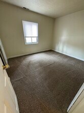 5202 Castlewood Rd in Richmond, VA - Building Photo - Building Photo