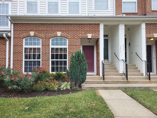 property at 6271 Woodruff Springs Way