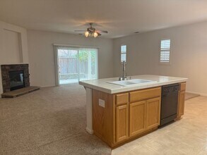 1025 Plumas court in Vacaville, CA - Building Photo - Building Photo