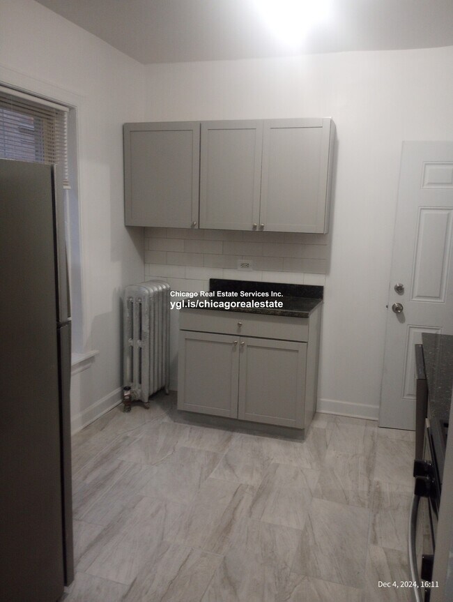 6345 N Magnolia Ave, Unit 2De in Chicago, IL - Foto de edificio - Building Photo