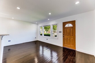6903 S Ada St in Chicago, IL - Building Photo - Building Photo