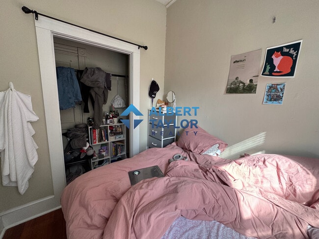 20A Moon St, Unit 2