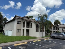 2211 East 5th Street in Lehigh Acres, FL - Building Photo