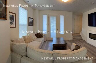 11064 S Lake Run Rd in South Jordan, UT - Building Photo - Building Photo