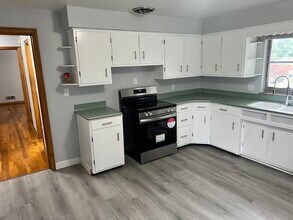 1537 Doten Ave, Unit 1537 Doten Ave in Columbus, OH - Building Photo - Building Photo