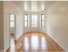 4847 W Washington Blvd, Unit 2 in Chicago, IL - Building Photo