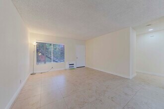 1381 Burwood St, Unit 1 in La Habra, CA - Building Photo - Building Photo
