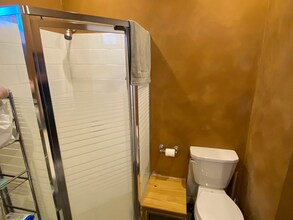 27R Albion St, Unit 2 in Somerville, MA - Building Photo - Building Photo