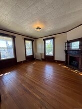 220 Central Ave in Norwich, CT - Building Photo - Building Photo