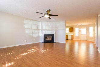 126 Springbottom Dr SE in Lawrenceville, GA - Building Photo - Building Photo