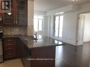 151 Upper Duke Crescent in Markham, ON - Building Photo - Building Photo