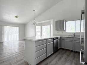 1730 W Irie Ln in Salt Lake City, UT - Building Photo - Building Photo