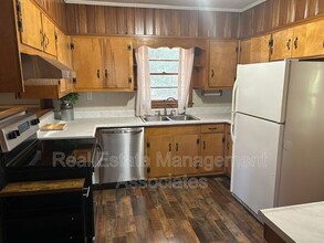 901 Mockingbird Ln in Griffin, GA - Building Photo - Building Photo