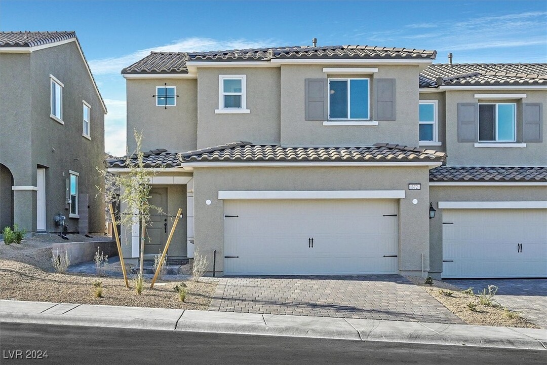 368 Rosefinch St in Henderson, NV - Building Photo