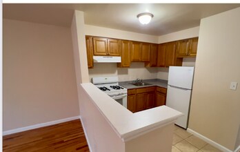 1501 Stuyvesant Ave. in Union, NJ - Building Photo - Building Photo