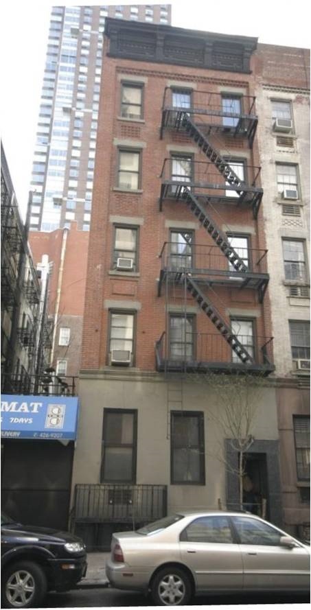 354 E 89th St in New York, NY - Building Photo - Building Photo