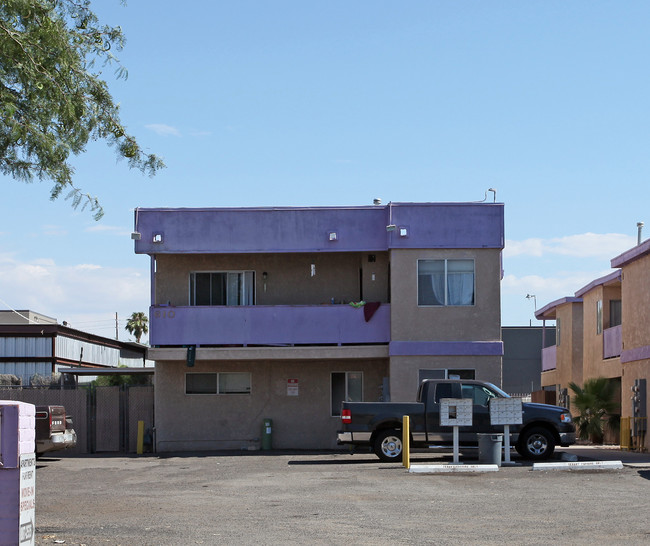 Mohave Apartments in Tucson, AZ - Building Photo - Building Photo